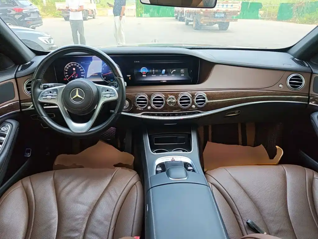 Mercedes-Benz S-Class — миниатюра 10