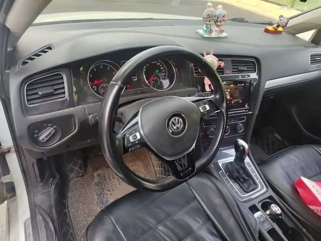 Volkswagen Golf — миниатюра 3