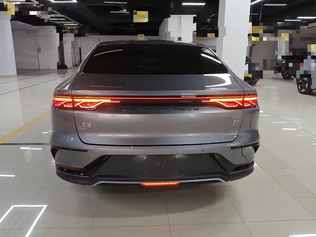 BYD Han — миниатюра 6