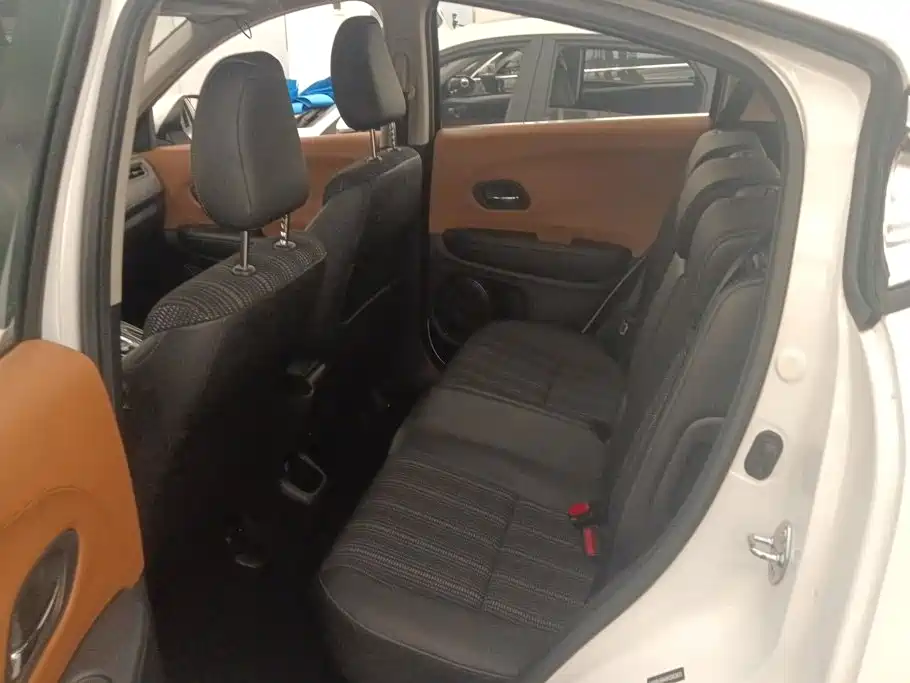 Honda Vezel — миниатюра 11