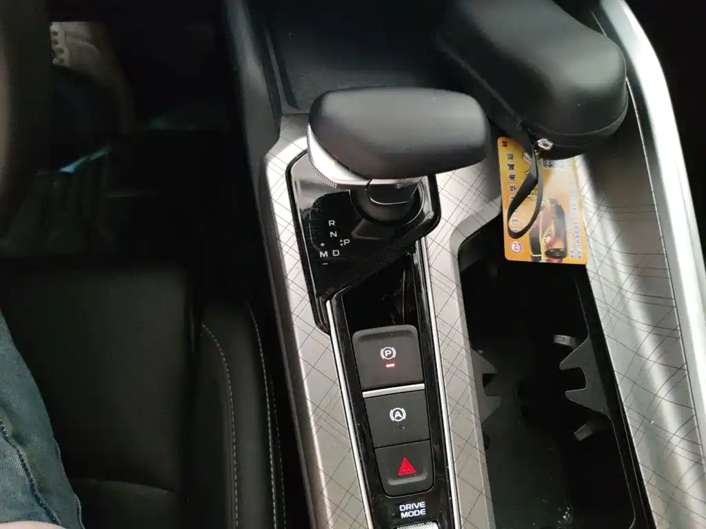 Geely Xingrui — миниатюра 10