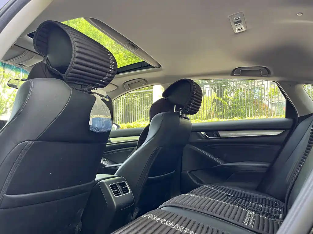 Honda Accord — миниатюра 4
