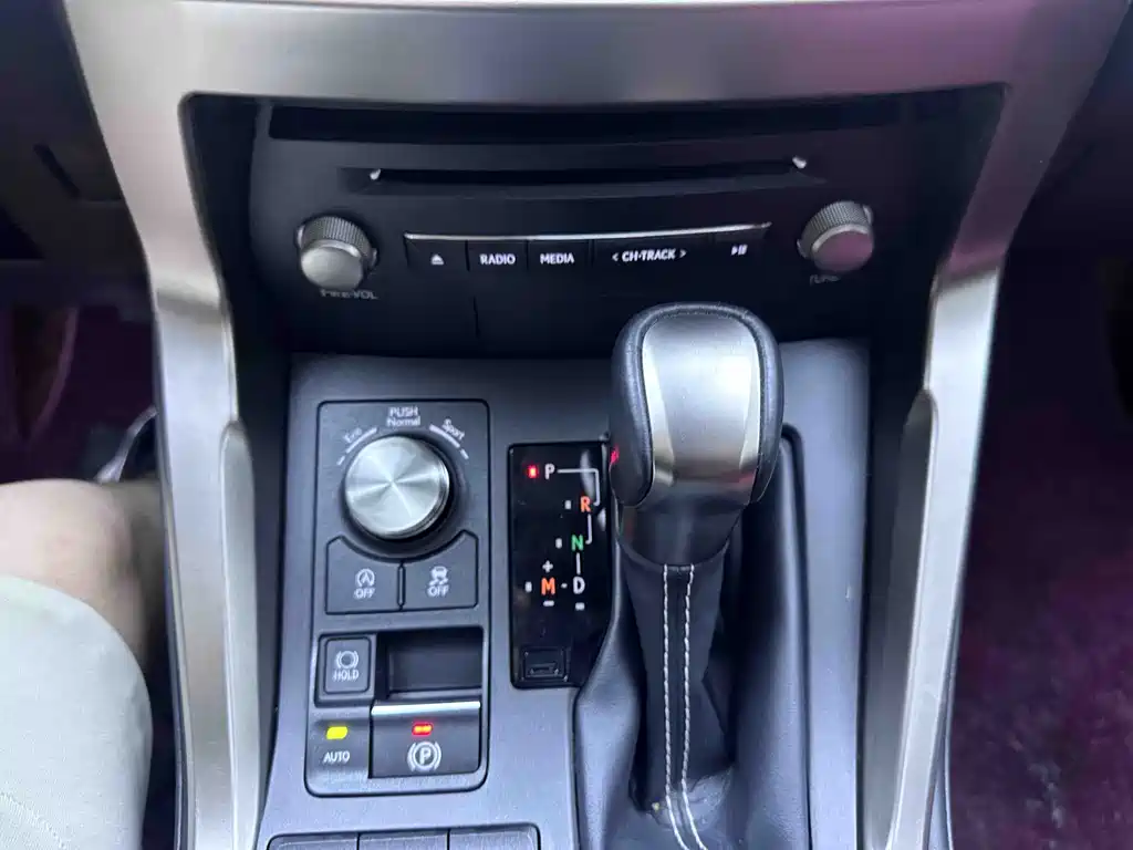 Lexus NX — миниатюра 14