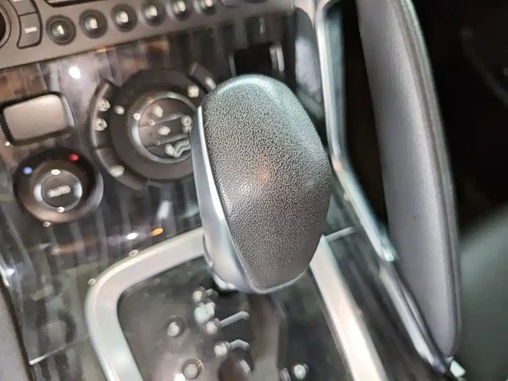 Peugeot 3008 — миниатюра 10
