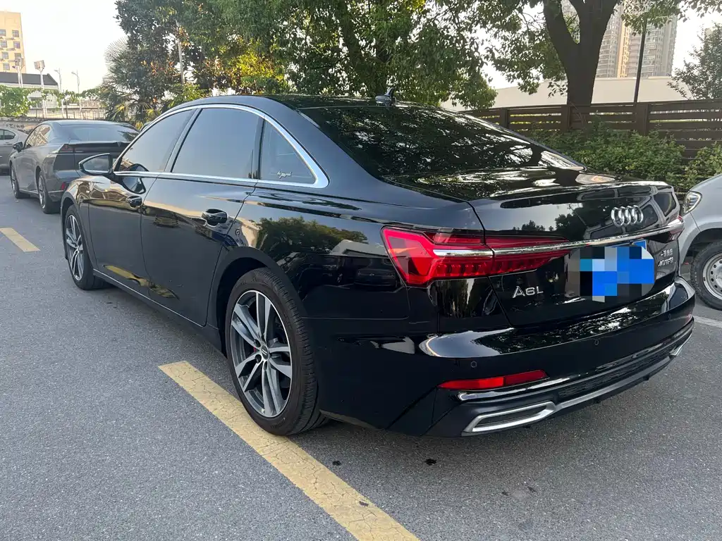 Audi A6L — миниатюра 6