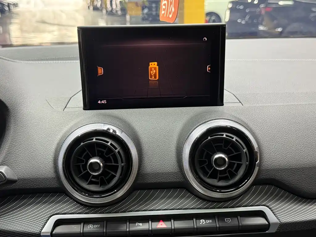 Audi Q2L — миниатюра 19