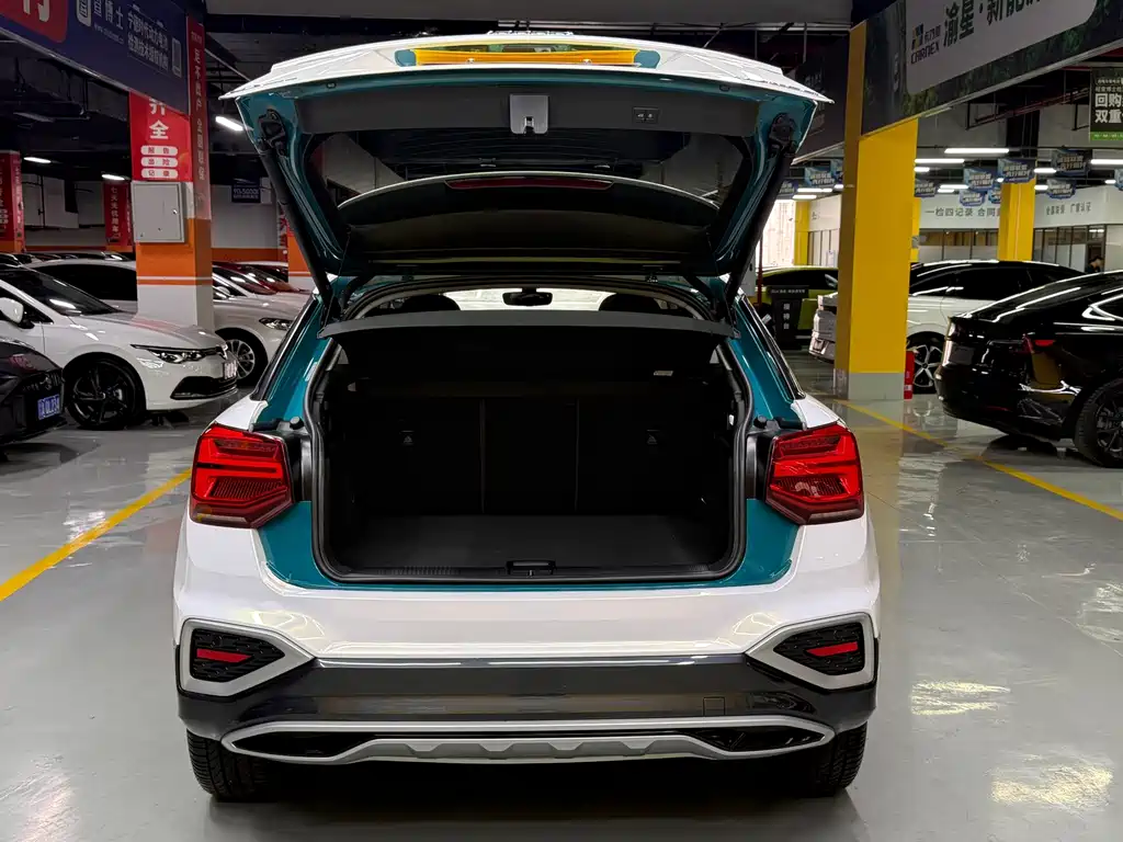 Audi Q2L — миниатюра 26