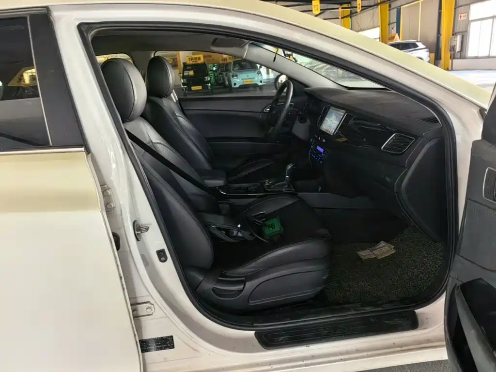 Hyundai Mistra — миниатюра 25