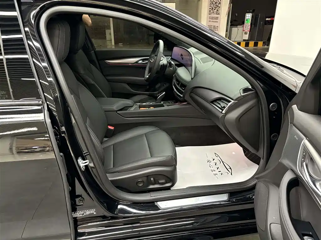 Cadillac CT5 — миниатюра 19