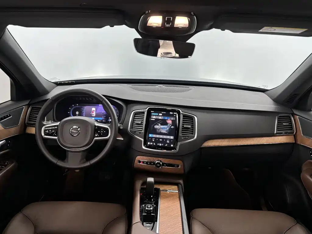 Volvo XC90 — миниатюра 14