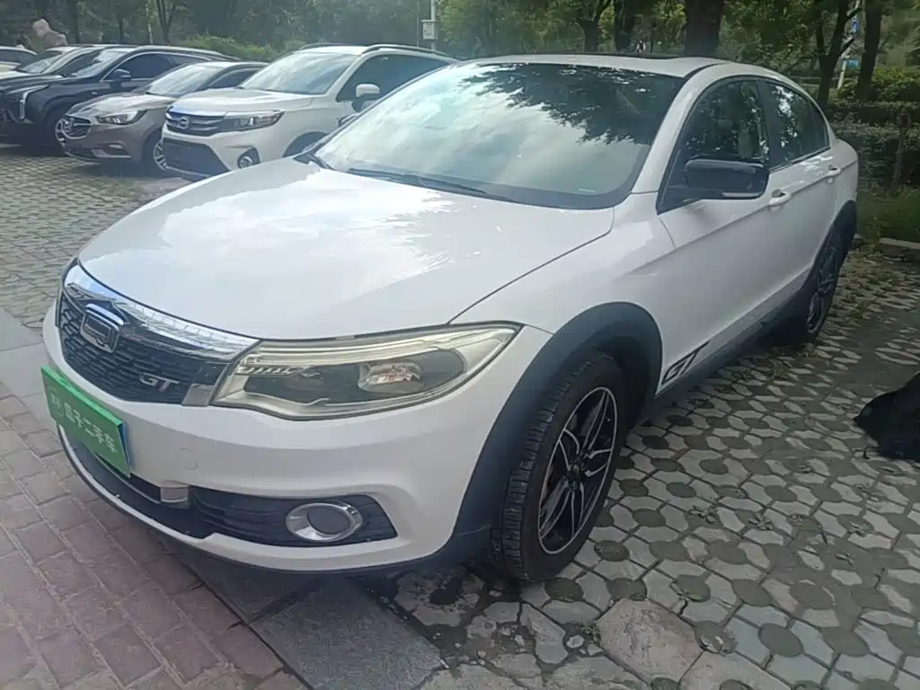 Qoros Qoros 3 — миниатюра 2
