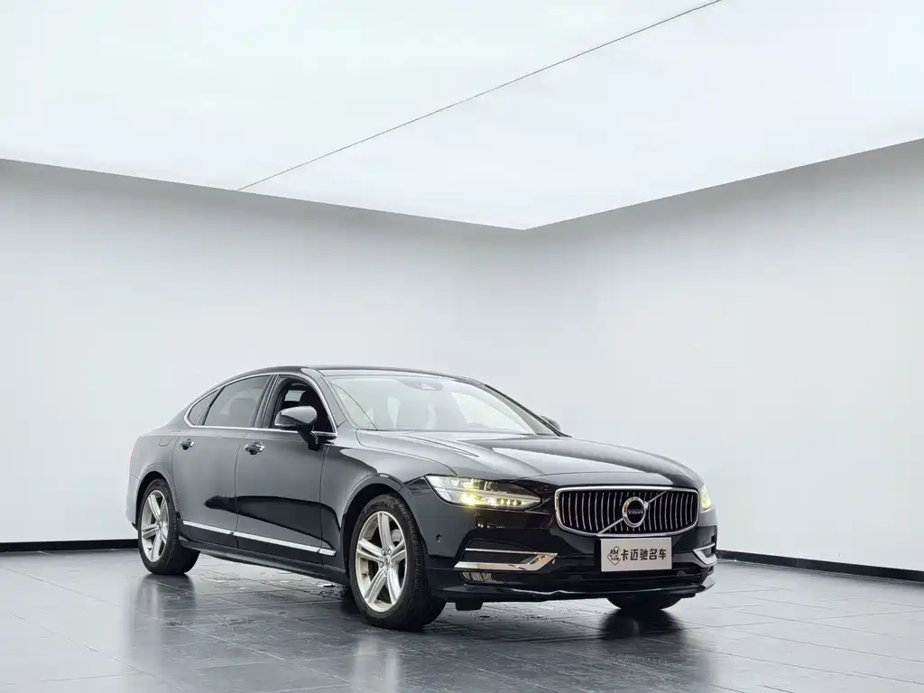 Volvo S90 — миниатюра 4
