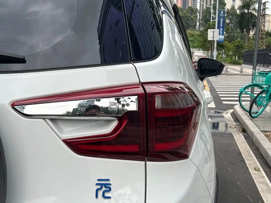 BYD Yuan EV — миниатюра 28