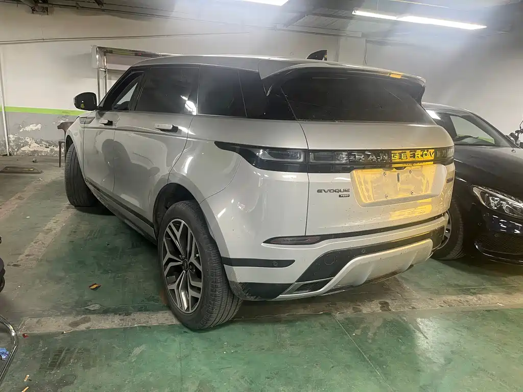 Land Rover Evoque — миниатюра 7