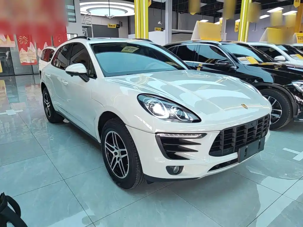Porsche Macan — миниатюра 4