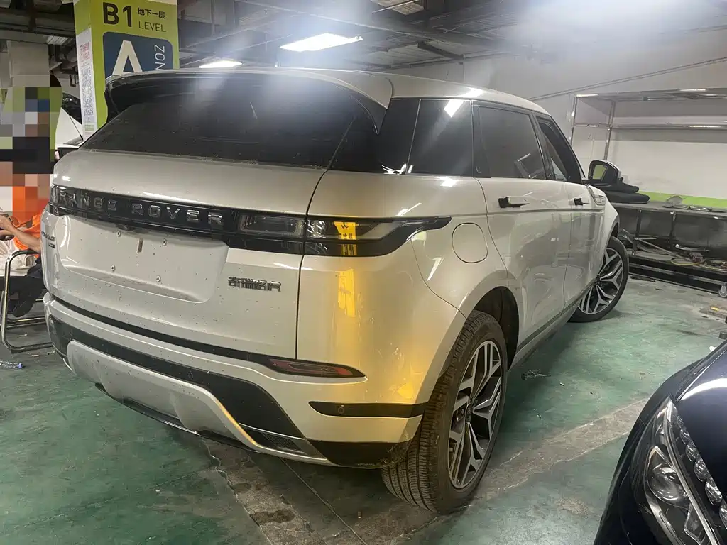 Land Rover Evoque — миниатюра 9