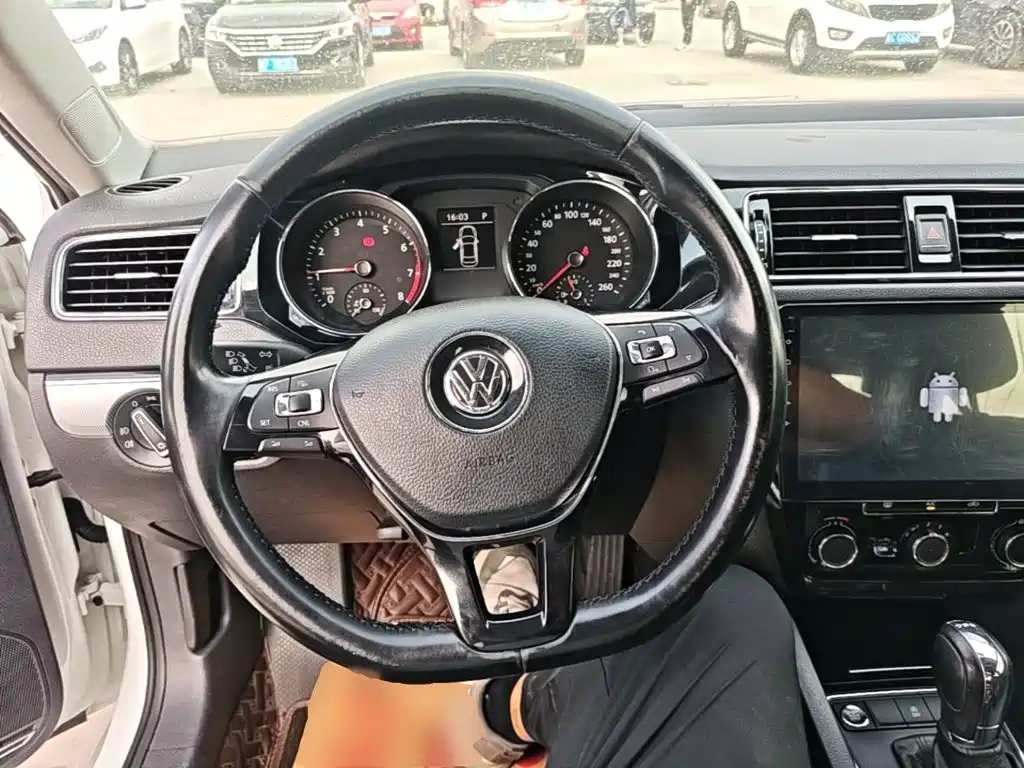 Volkswagen Sagitar — миниатюра 11