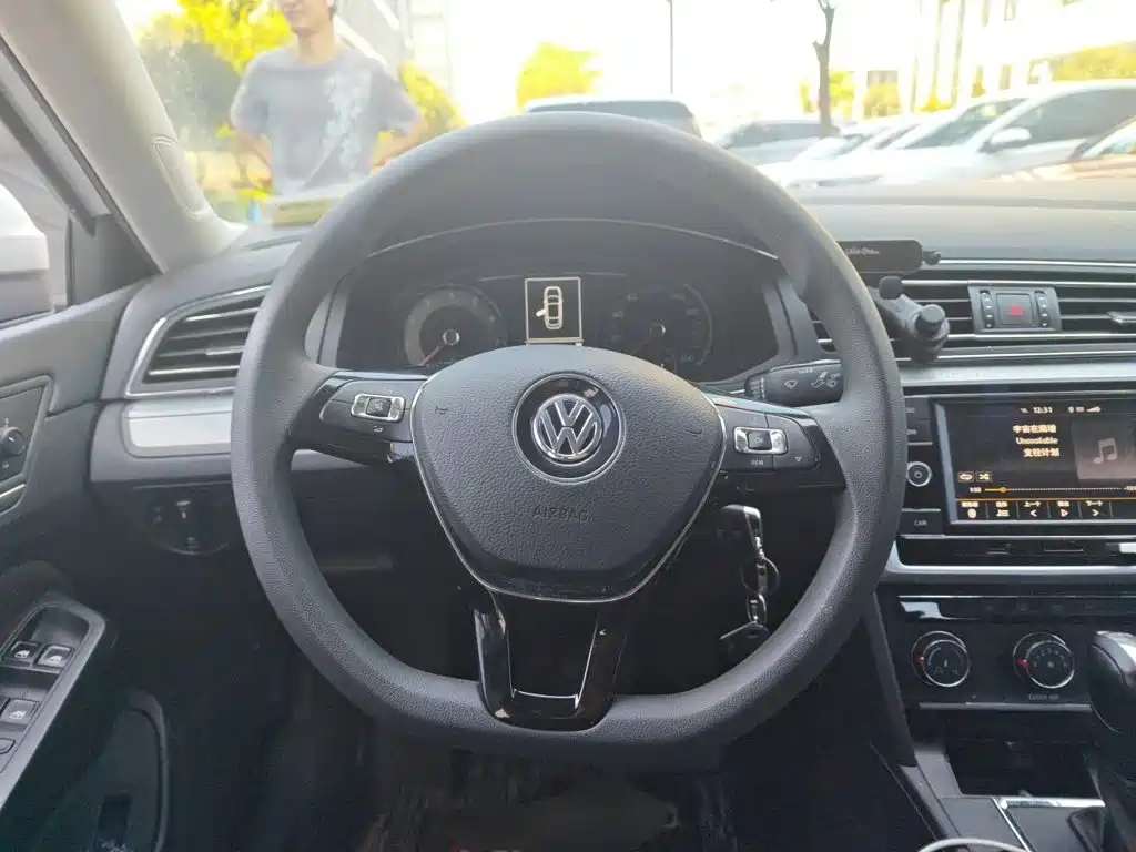 Volkswagen Lamando — миниатюра 11