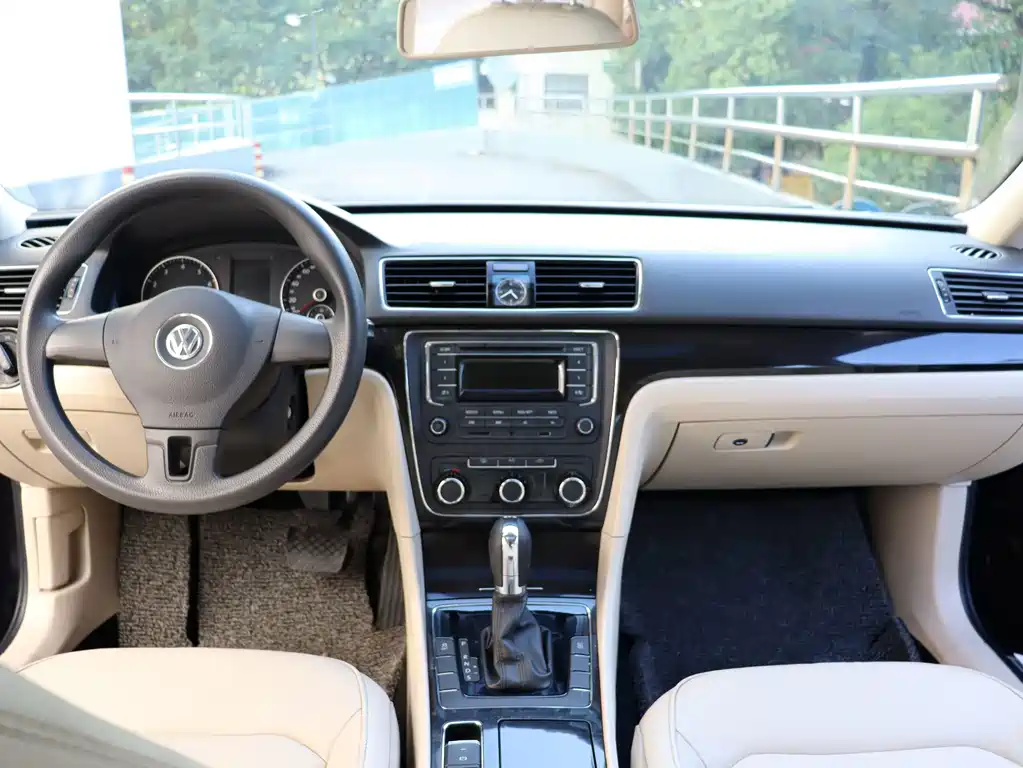 Volkswagen Passat — миниатюра 12