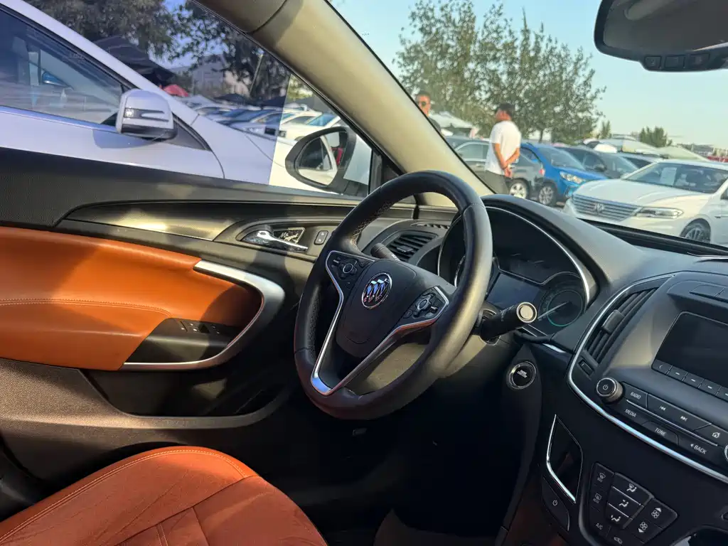 Buick Regal — миниатюра 10