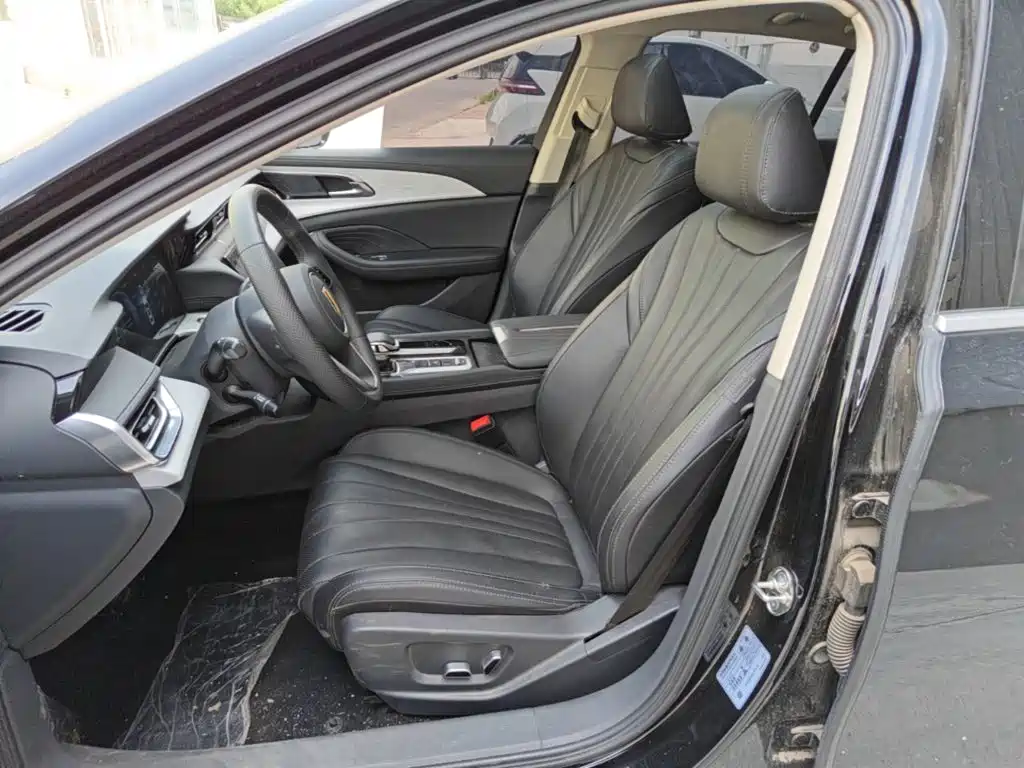Hongqi Hongqi H5 PHEV — миниатюра 11