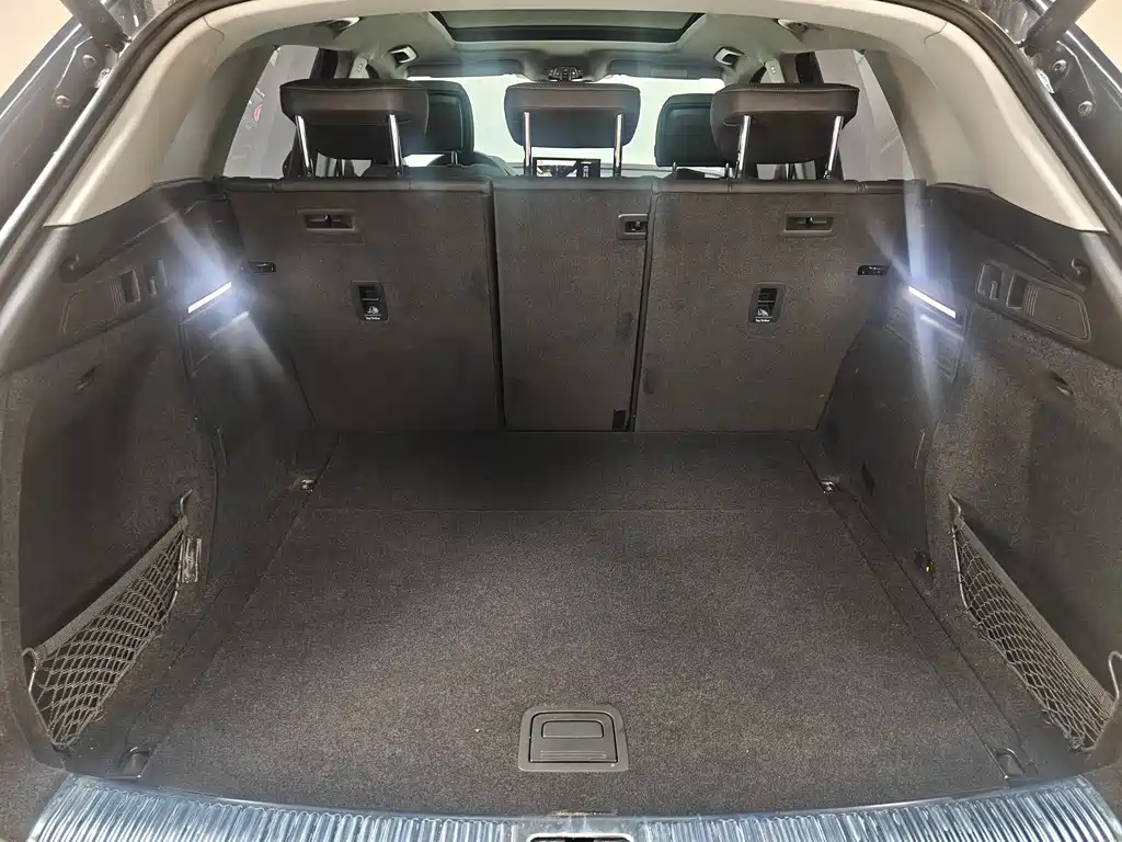 Audi Q5L 2022 40T Luxury