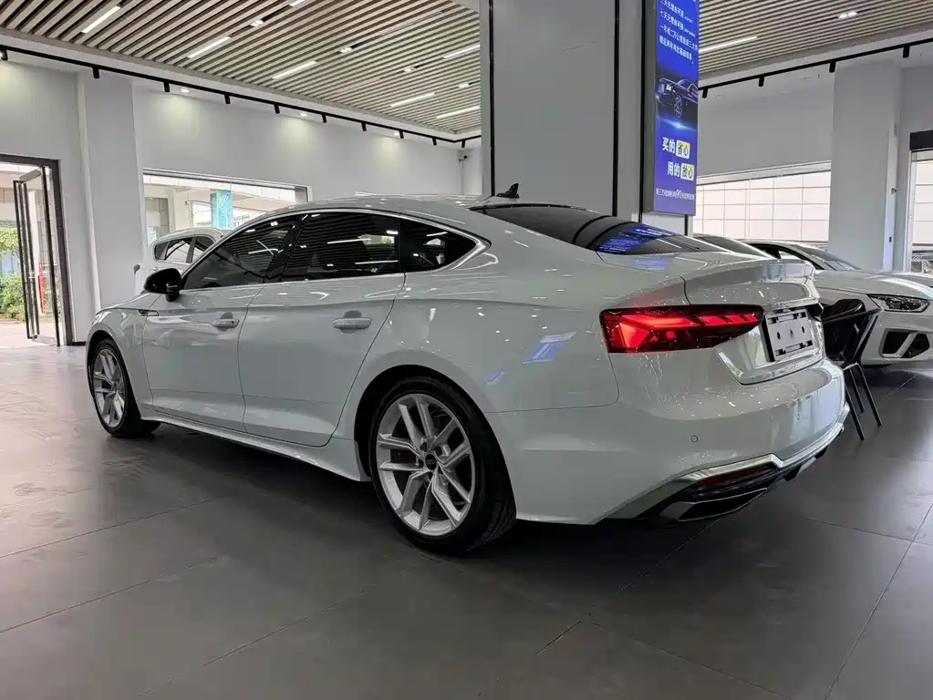 Audi A5 (Import) — миниатюра 4