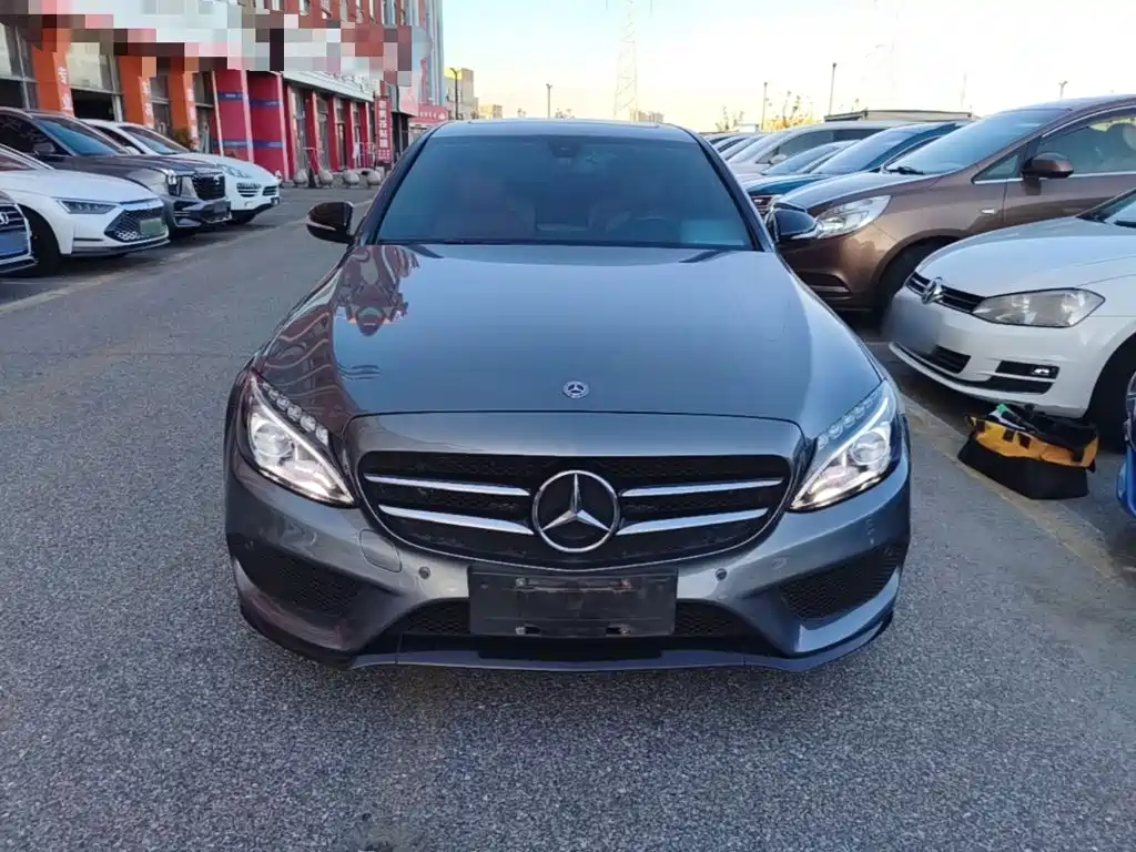 Mercedes-Benz C-Class — миниатюра 3