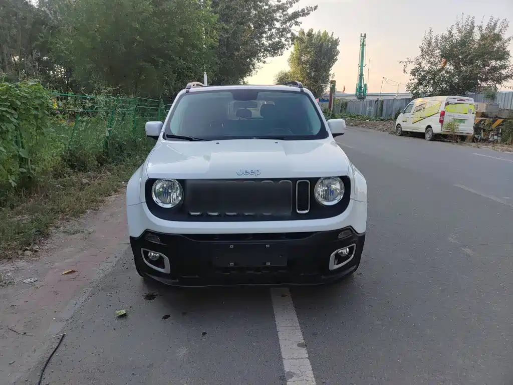 Jeep Renegade — миниатюра 9