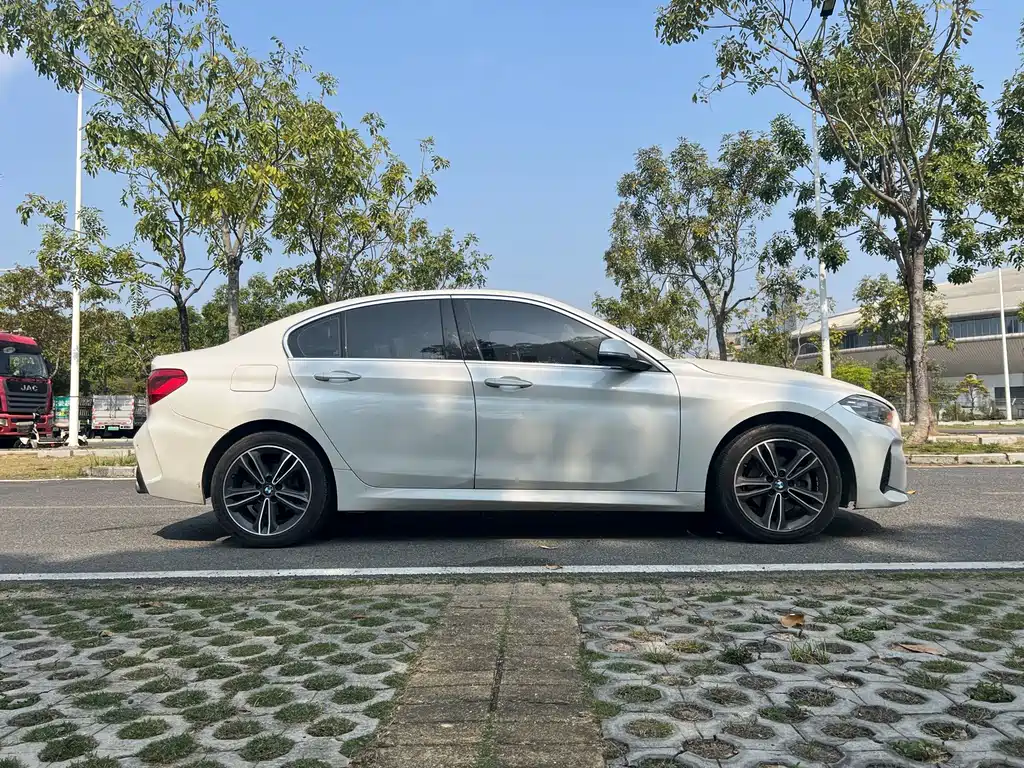 BMW 1 Series — миниатюра 4