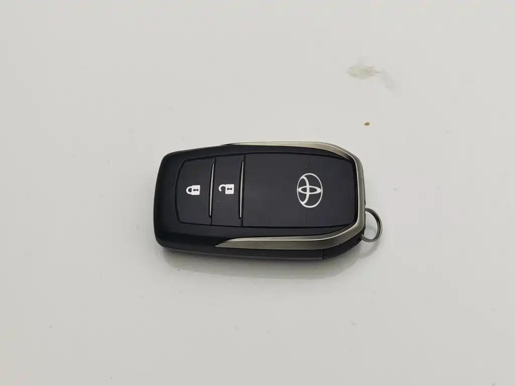 Toyota RAV4 — миниатюра 19