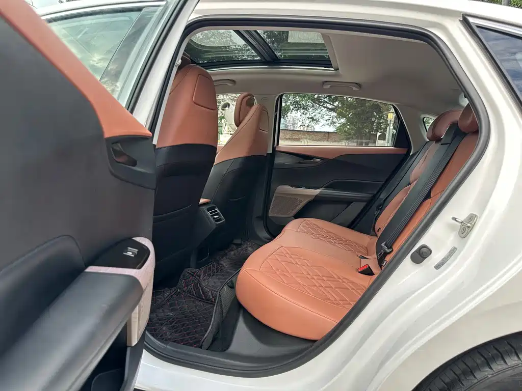 Changan Eado — миниатюра 11