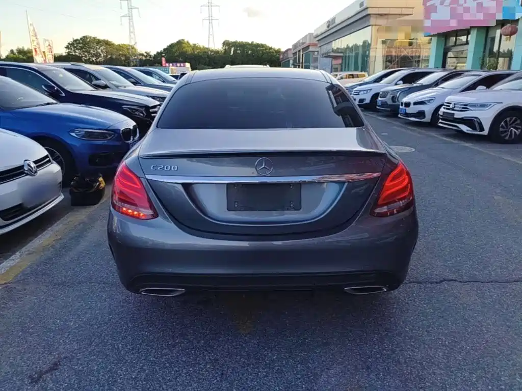 Mercedes-Benz C-Class — миниатюра 6