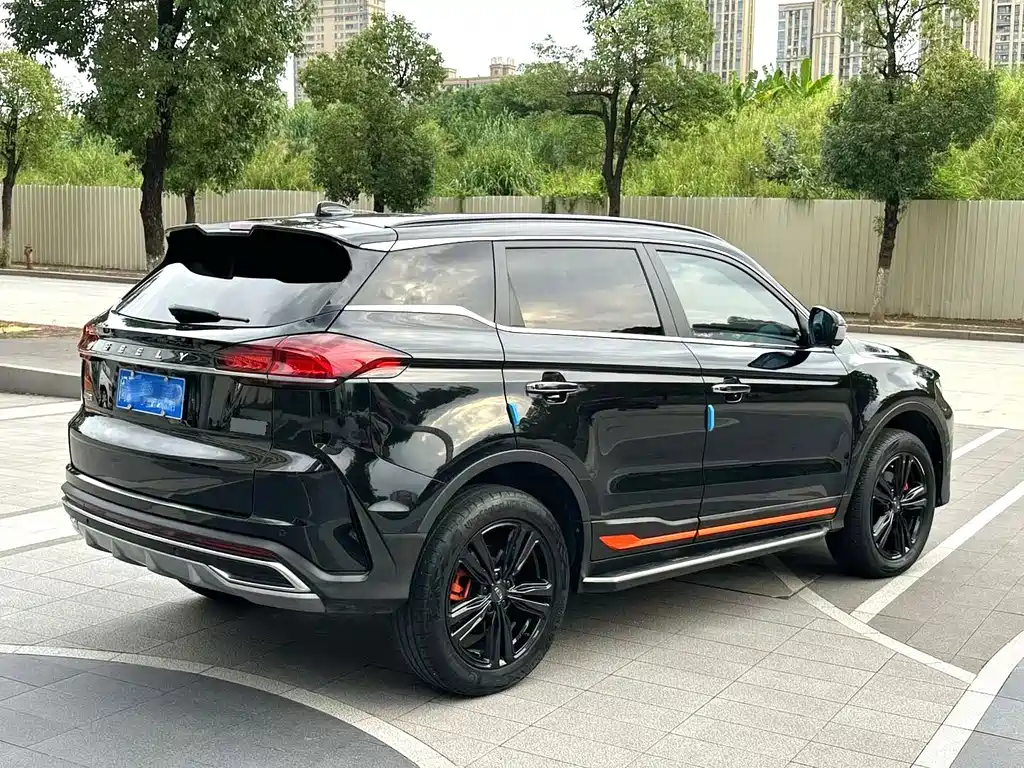 Geely Boyue — миниатюра 4