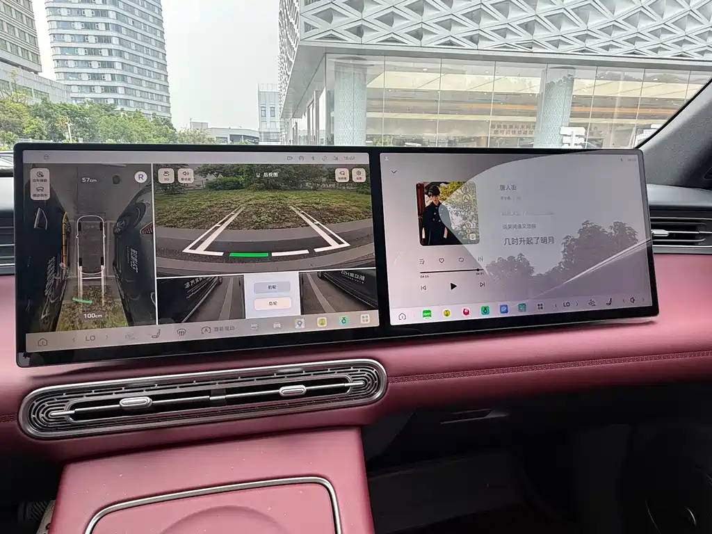 Hongqi Красный флаг HS6 PHEV — миниатюра 8