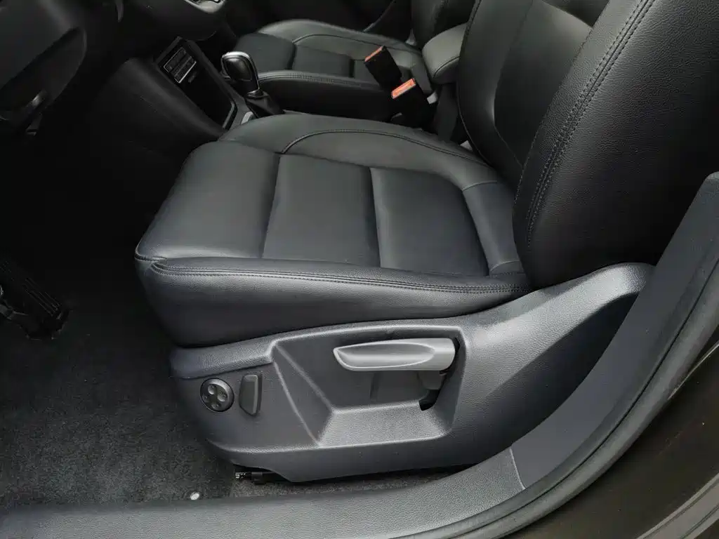 Volkswagen Sharan — миниатюра 20