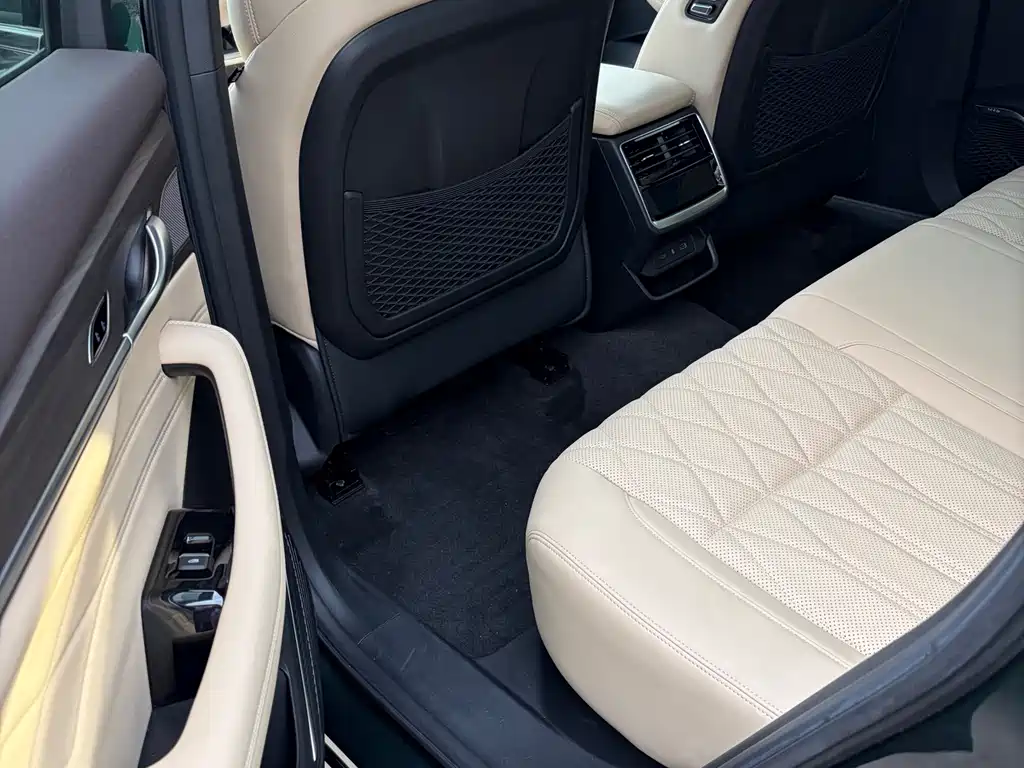 Geely Xingyue L — миниатюра 17