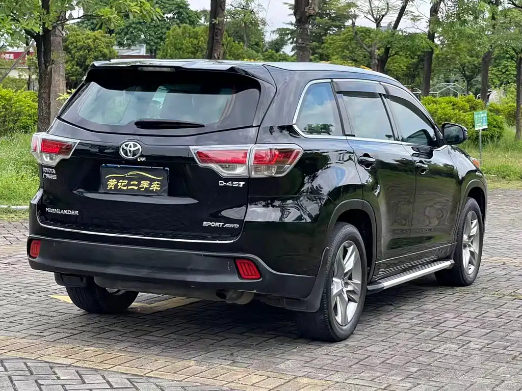 Toyota Highlander — миниатюра 5