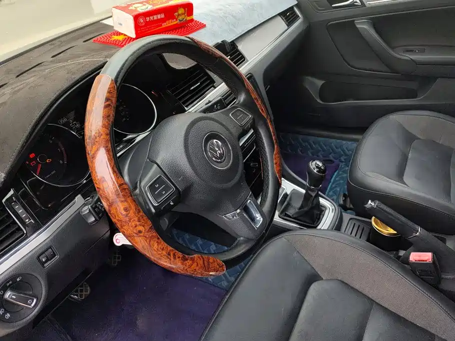 Volkswagen Bora — миниатюра 15