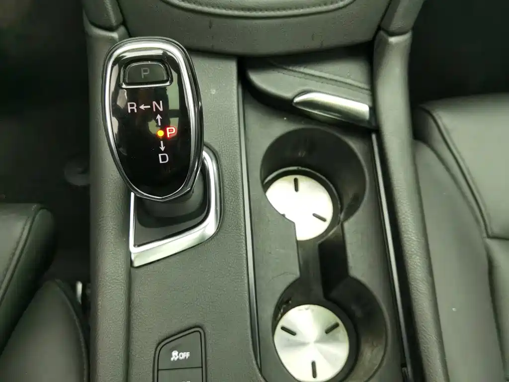 Cadillac XT5 — миниатюра 13