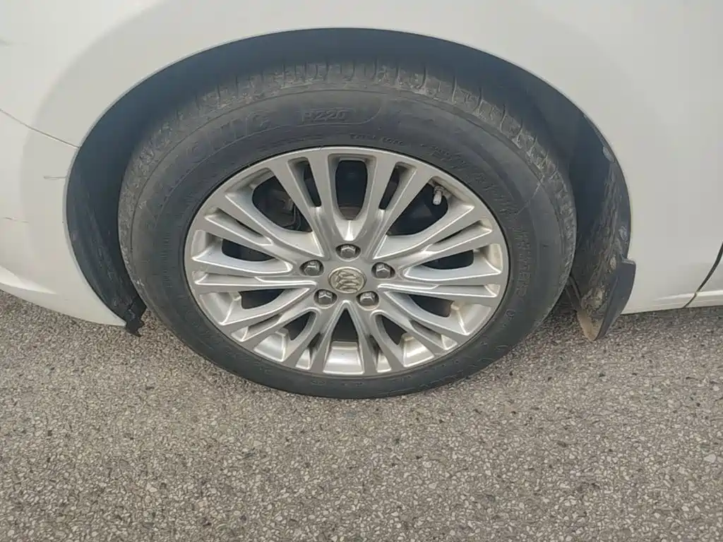 Buick Excelle — миниатюра 23