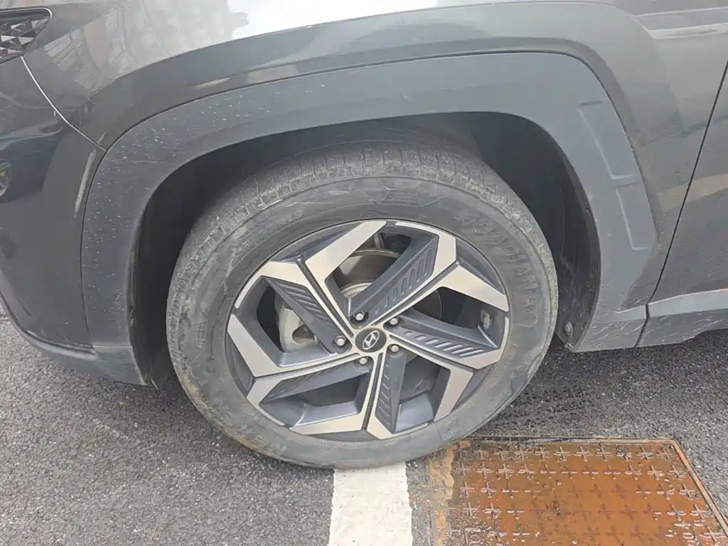 Hyundai Tucson — миниатюра 23