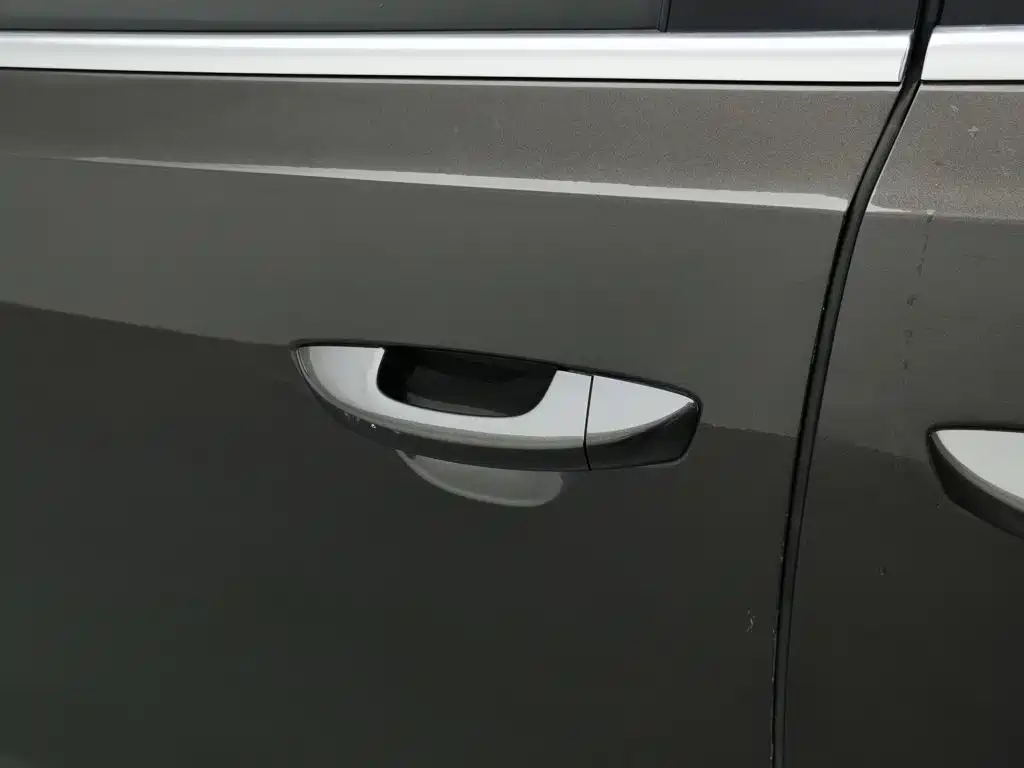 Volkswagen Sharan — миниатюра 18