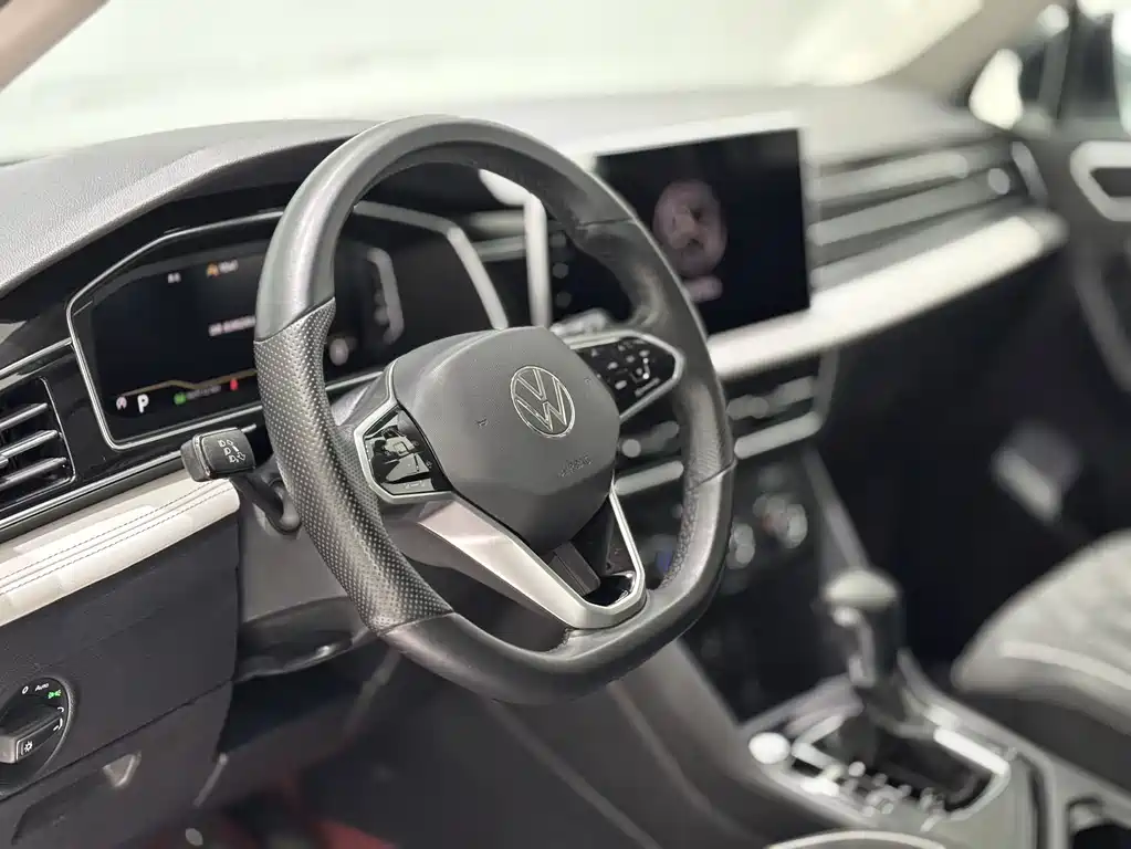 Volkswagen Tiguan L 280TSI Auto 2WD Trend Create Limited Edition, фото 11