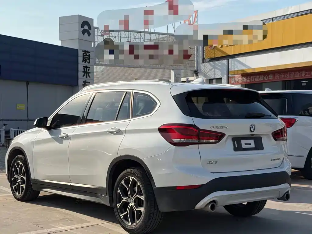 BMW X1 — миниатюра 10