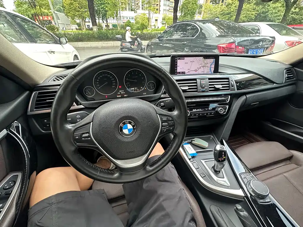 BMW 3 Series — миниатюра 11