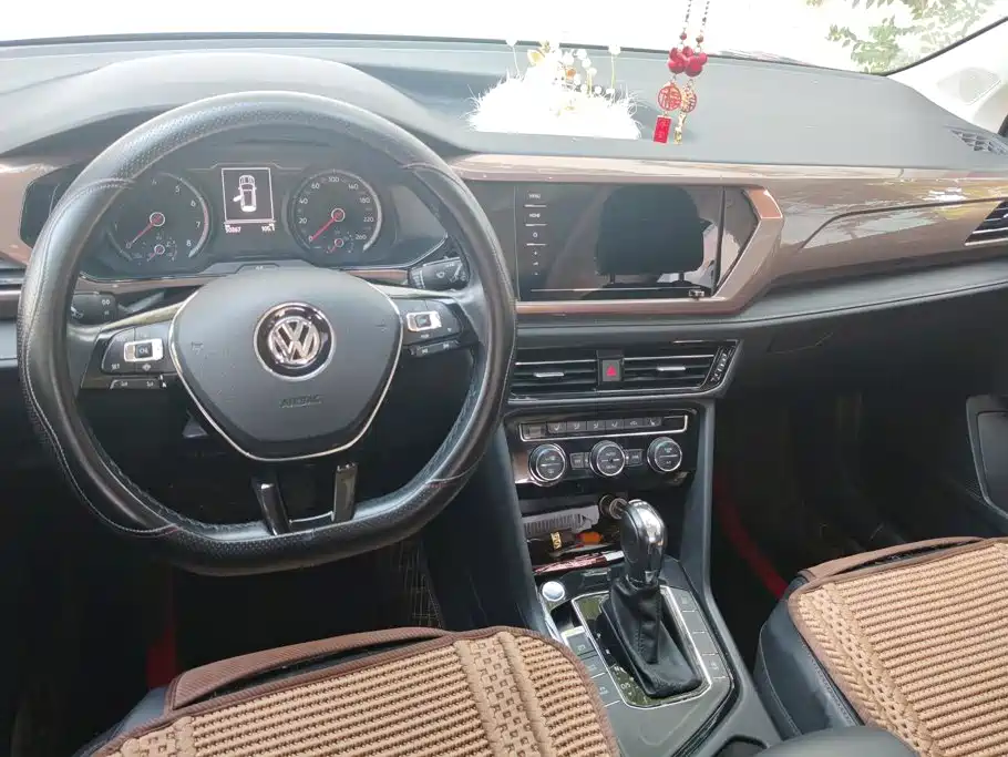 Volkswagen Tharu — миниатюра 12