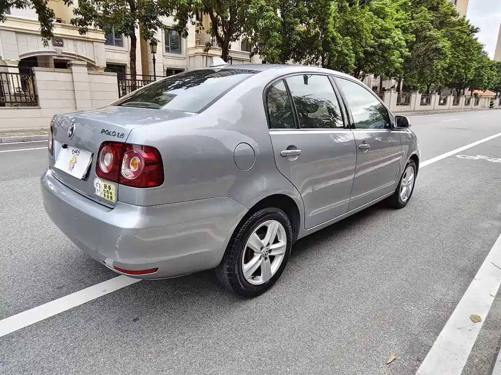 Volkswagen Polo — миниатюра 5