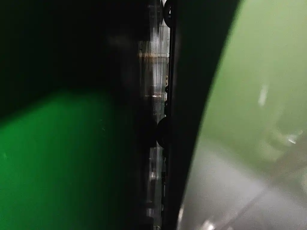 Tesla Model 3 — миниатюра 17