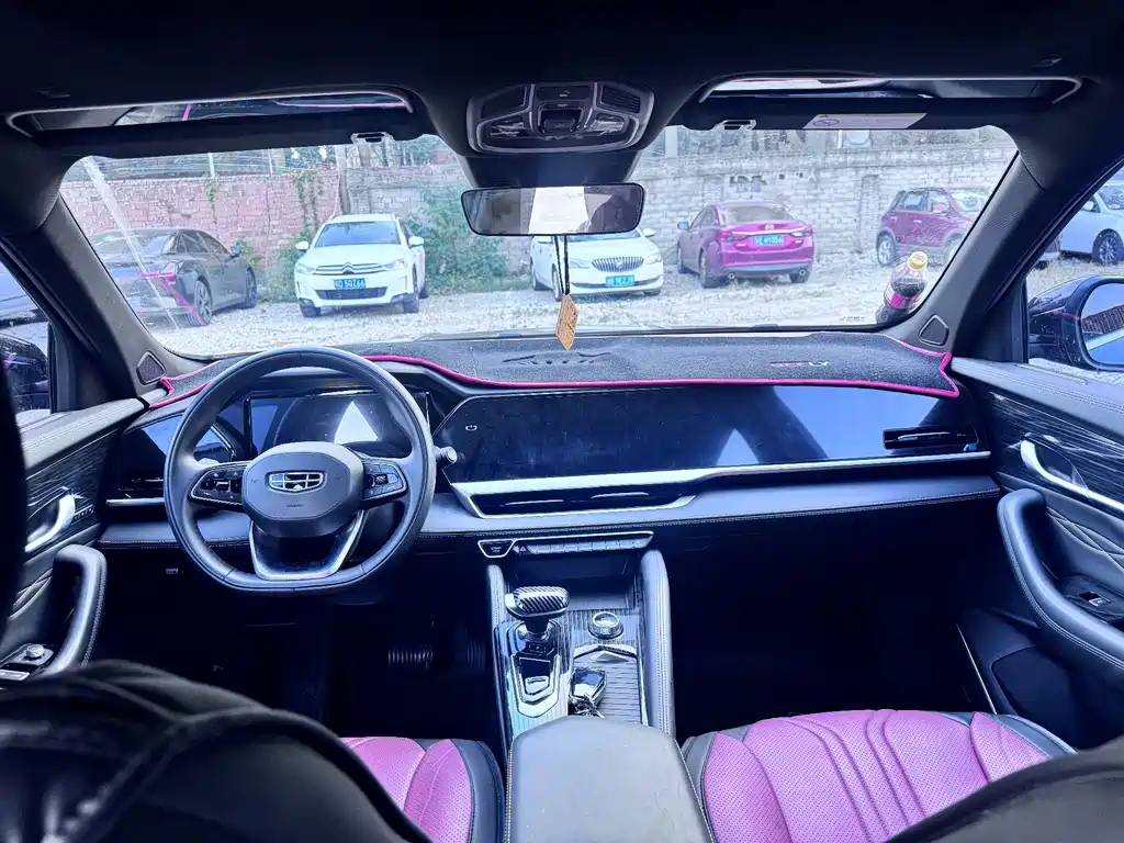 Geely Xingyue L — миниатюра 8